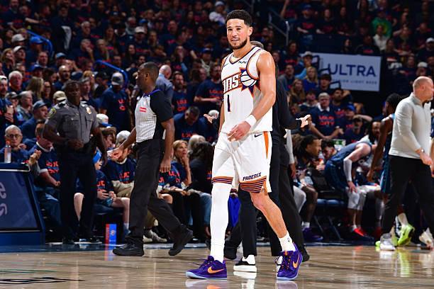 IM电竞官方入口-NBA官方：布克因公开批评裁判被罚款35000美元；取消其G2技犯